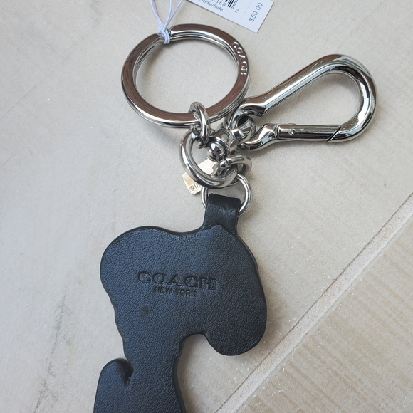 NWT COACH SNOOPY Keychain F65165 - Picture 5 of 6